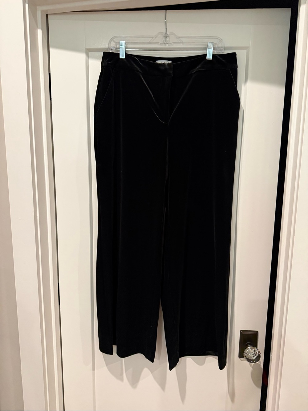 sofia by sofia vergara Black Velvet Wide-Leg Trousers